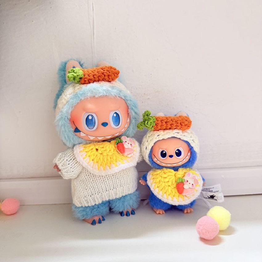 Für Labubu Mini Version 4.0 Niedliche Puppe Frosch Strickkleidung Mode Umhang Outfit Accessoires Party Rosa Hasen Stirnband Geschenke