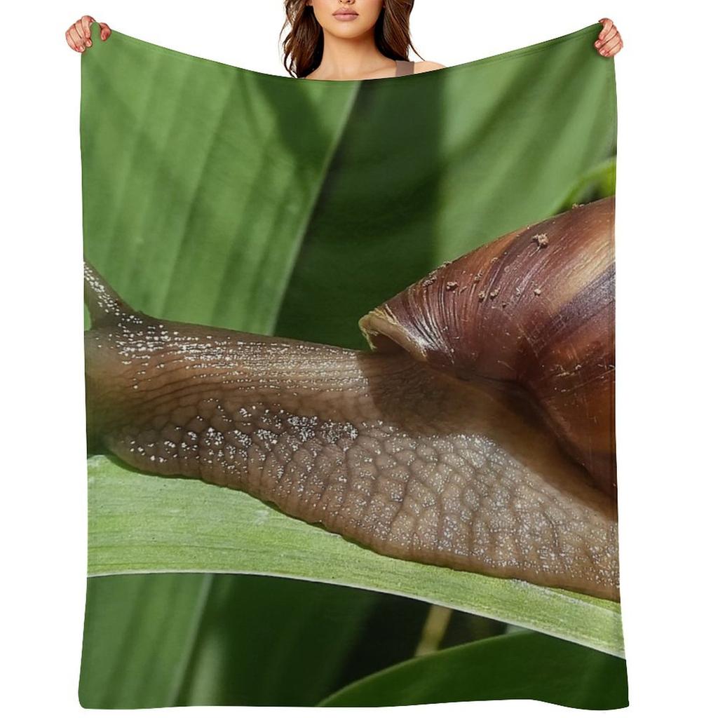 Large Brown Snail Ahatina On Green Leaf - Funny Science Biology Gift Throw Blanket Soft Blankets For Bed Warm Winter Blankets