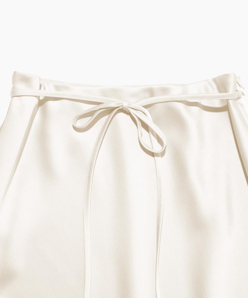 TTUDEMENT Satin Long Skirt Cream