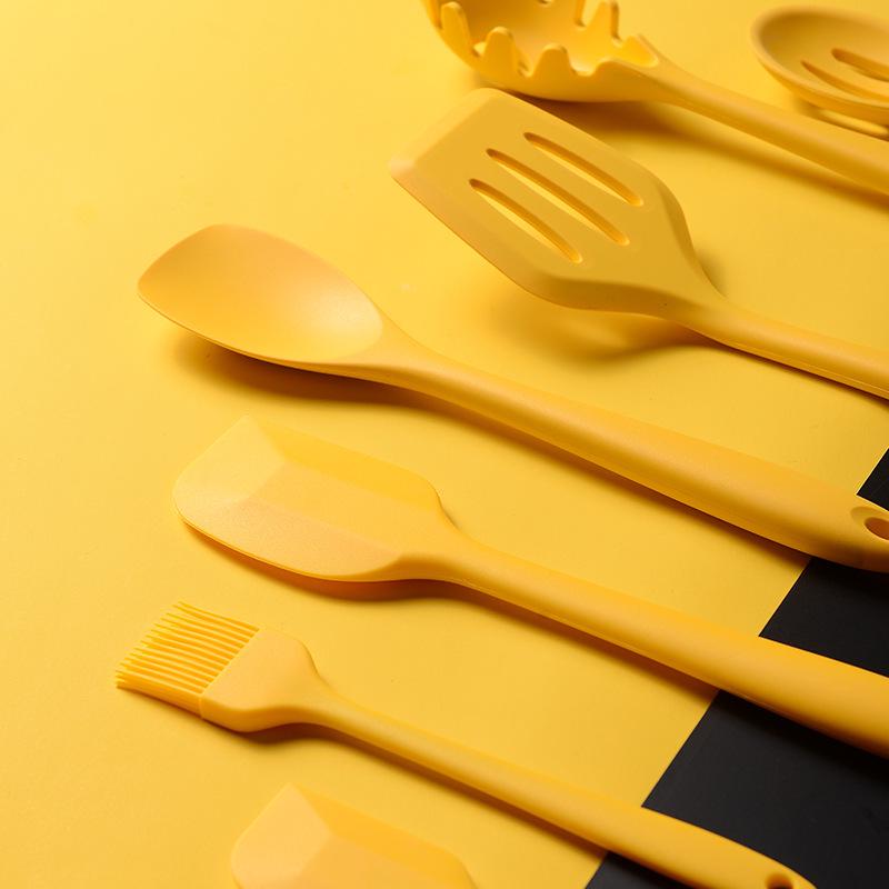 Set di Attrezzatura da Cucina in Silicone All-Inclusive da 10 Pezzi: Padella Antiaderente, Paletta da Cucina, Cucchiaio, Spatola da Frittura, Mestolo per Zuppa, Secchio di Conservazione.