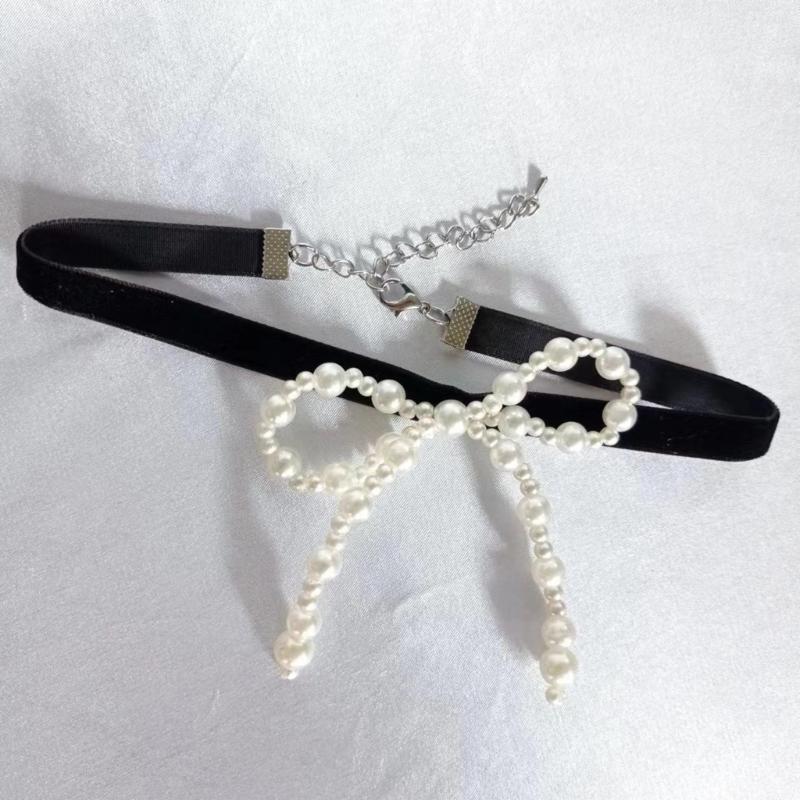 Elegant Bowknot Necklace Unique Perals Bowknot Pendant Necklace Accessories Stylish Ladies Choker Adornment for Women