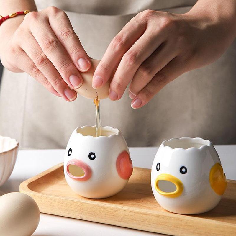 Lovely Egg White Separator Cute Chicken Ceramic Egg Yolk Protein Separator Egg Strainer Kitchen Tool Baking Accessories Egg Rack