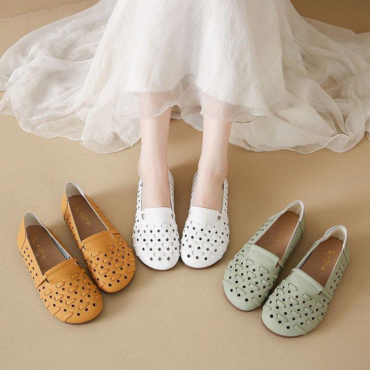 2025 Summer New Breathable Hollow Single Shoes Super Soft Doudou Shoes Soft Sole Soft Surface One Pedal Flat Bottom Shallow Mouth Single Shoes