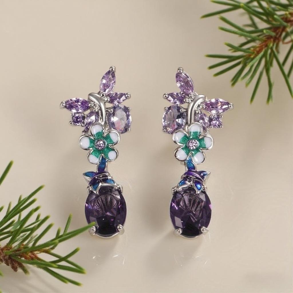 Exquisite and fashionable classic earrings, sparkling butterfly earrings, suitable for giving to wedding girlfriends
