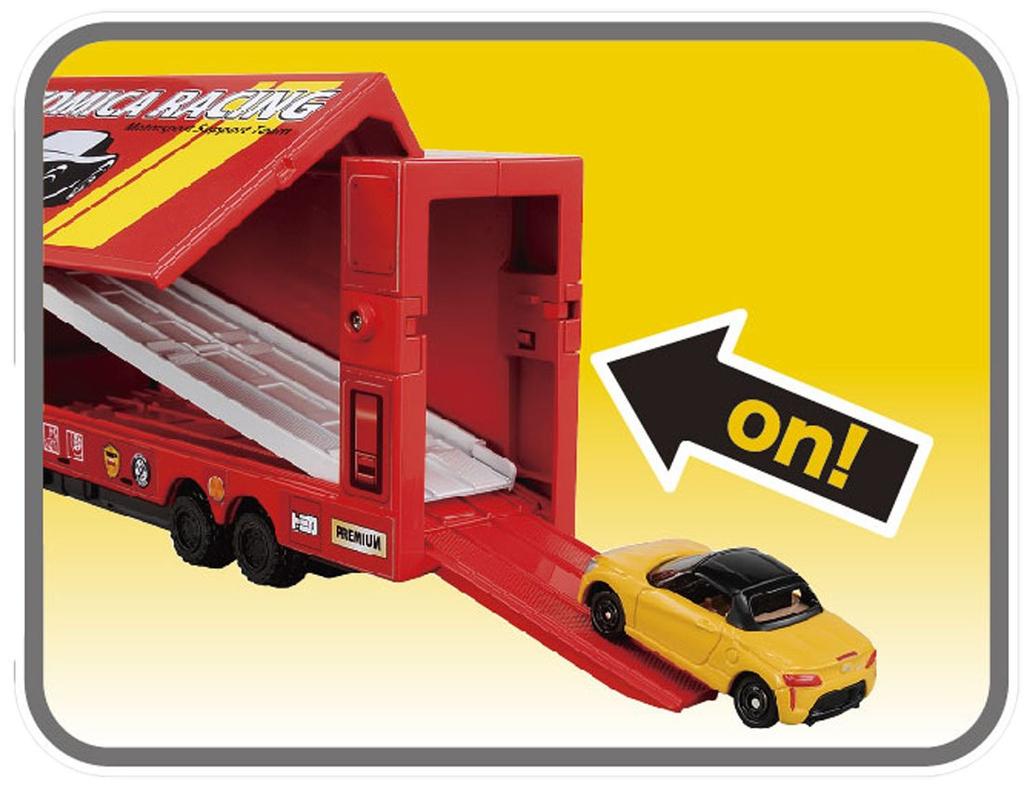Tomica Transporter Set
