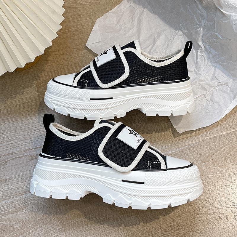 

Mesh shoes women s breathable mesh one-pedal summer 2025 new platform sports versatile black breathable little white dad shoes 35