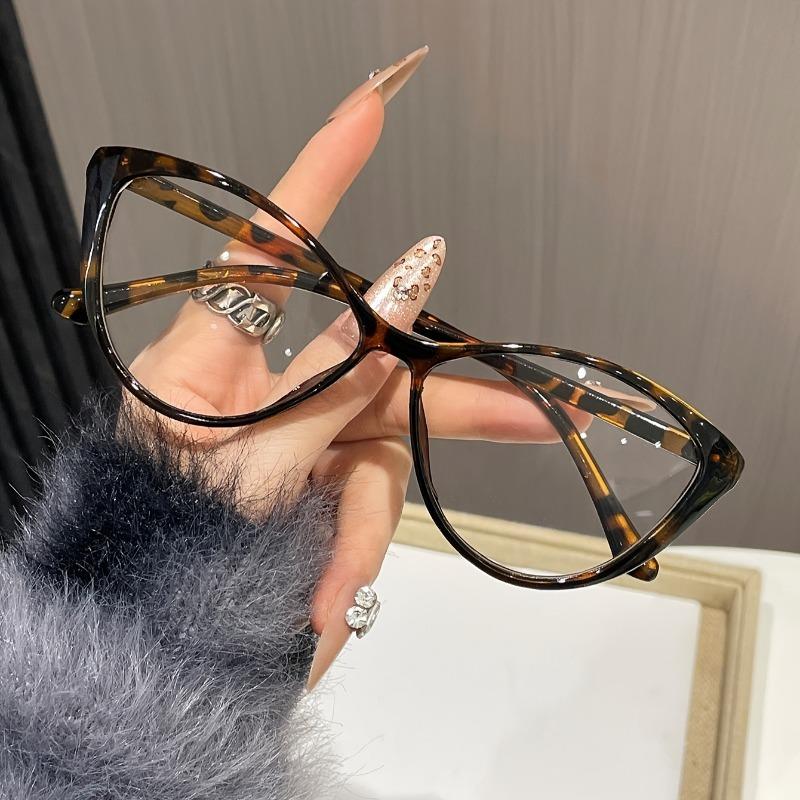 4pcs Women Trendy New Cat Eye Glasses Anti Blue Light Retro Frame Triangle Spectacle Frame