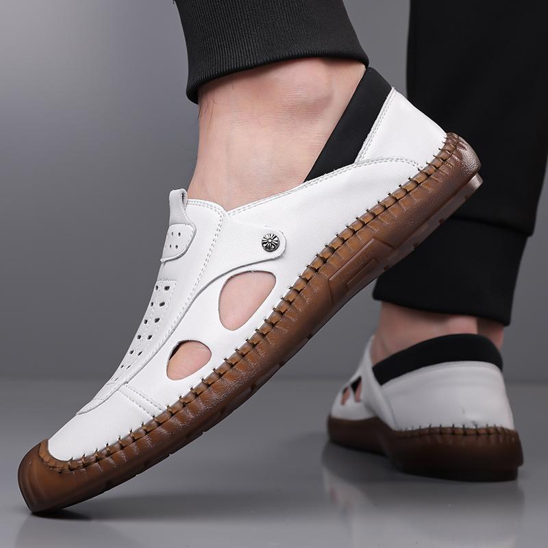 Fashion All-match Men Sandals Comfortable Simple Light Anti Slip Beach Slippers Fashion Soft Sole Walking Shoes Summer Men Casual Shoes