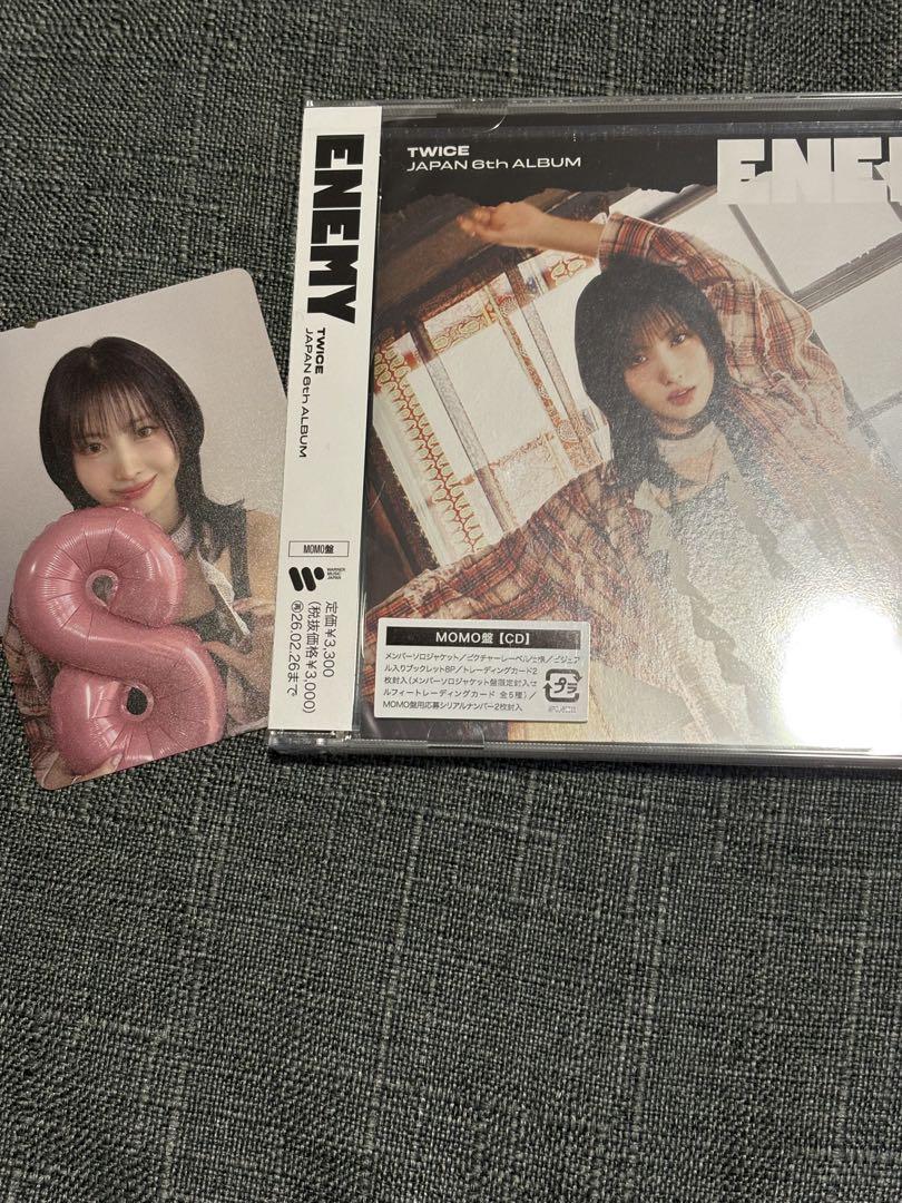

[USED] TWICE Momo ENEMY Album Momo Edition Venue Exclusive Trading Card