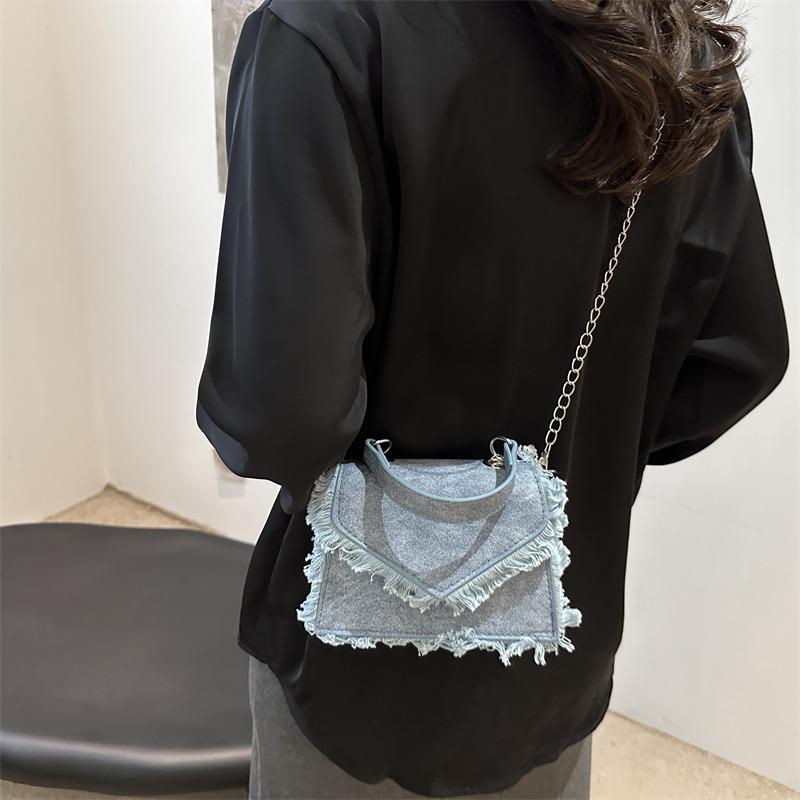 Fashion Handbag Niche Design Shoulder Bag Bag Women's Messenger Bag New Armpit Bag Personalized Small Square Bag