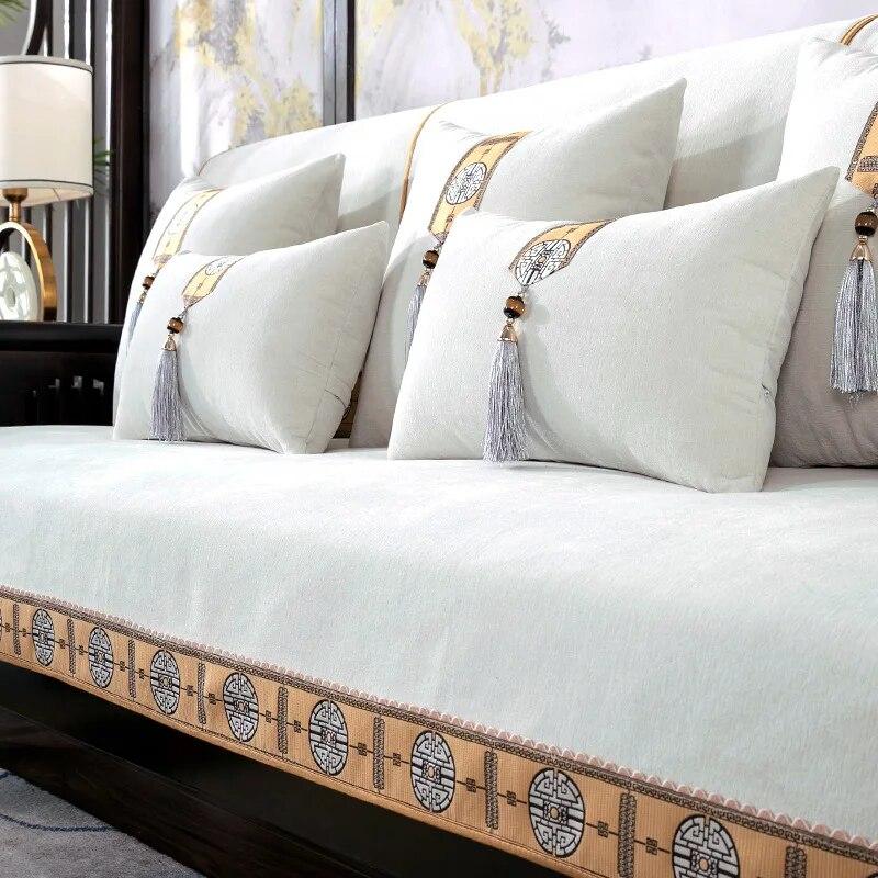 

Чехол для дивана с вышивкой по индивидуальному заказу, однотонный чехол для спинки дивана в китайском стиле, подушка из синели, нескользящий защитный чехол для гостиной 70x70cm 1pcs