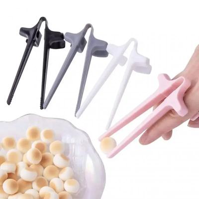 Bacchette per snack a mani libere, per giocare, bacchette per dita, assistente pigro, clip per snack, non sporca, anelli per le mani, accessorio, utensile da cucina