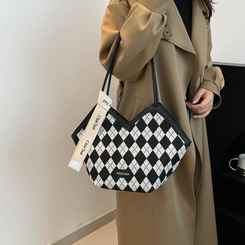 Geometric Check Chic Colorblock Shoulder Bag For Women Perfect For Commuting And Casual