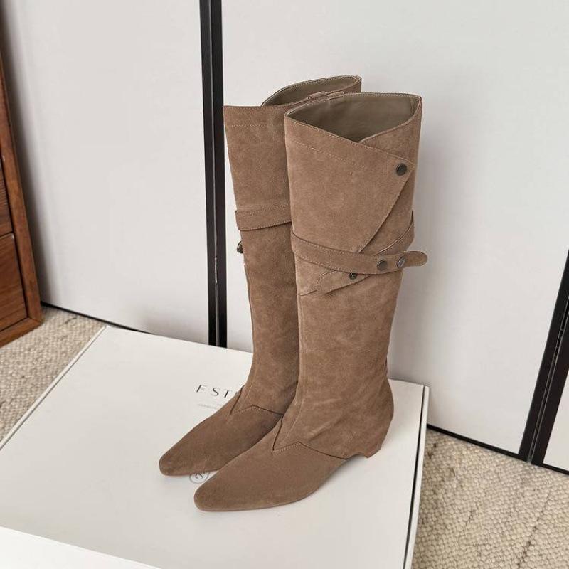 European and American new pointed Martin boots solid color leather large size women's boots sleeve autumn and winter large tube circumference cow