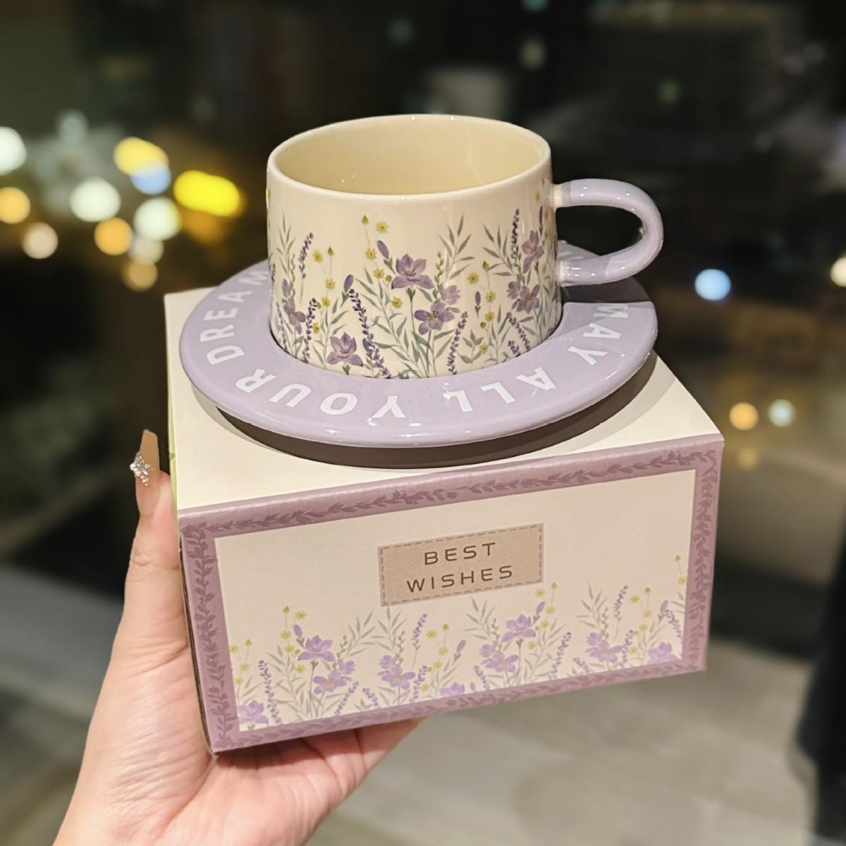 Small Fresh Spring Flower Grass Cup Saucer Ceramic Coffee Cup Office Girl Heart High Value Exquisite Cup Saucer Souvenir Gift 220ml