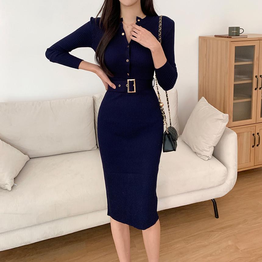 Korean Chic Slim Knit Dress: Long Sleeve, Round Neck, Single-Breasted, Hip Wrap Skirt with Belt.