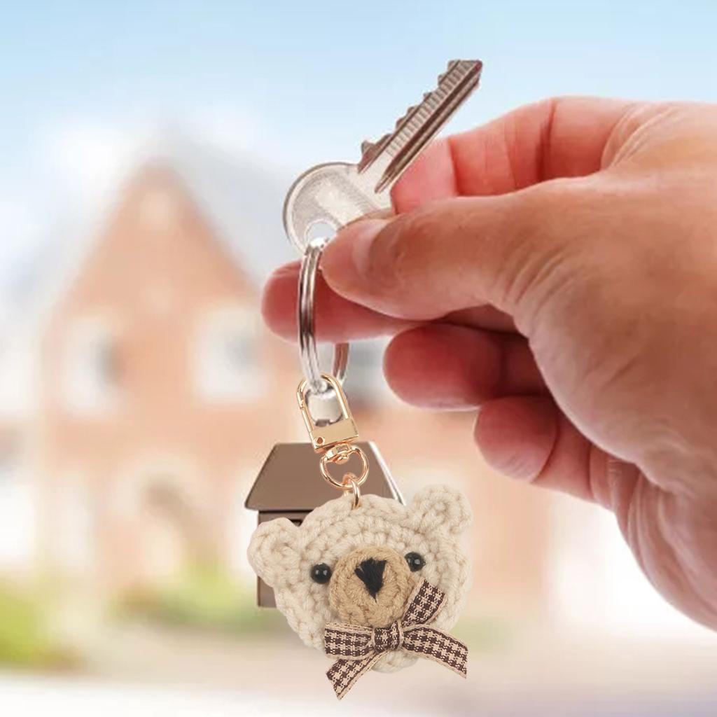 Cute Bear Keychain Handmade Knitted Animal Keyrings Wool Woven Bowtie Bear Keychains Party Favors for Handbag Purses Bag