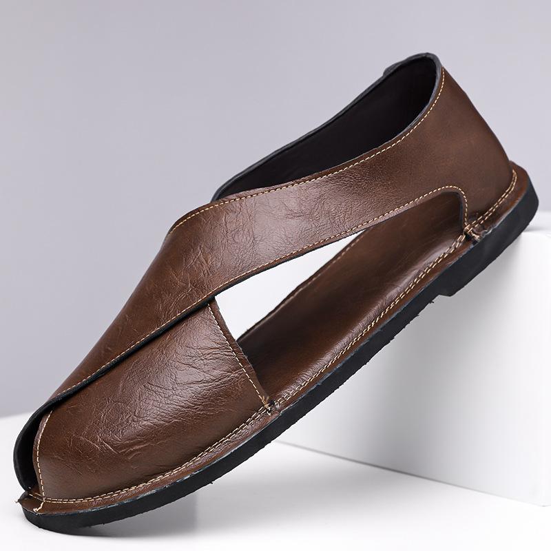 Fashion 2025 New Leather Sandals for Men Fashion Casual Retro Solid Color Hallow Driving Shoes Man Roman Designer Outwear Sandals Man