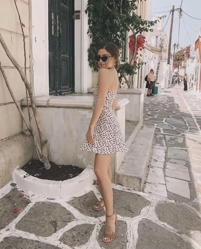 2018 Summer French Floral Spaghetti Strap Square Neck Camisole Women's Backless Mini Dress