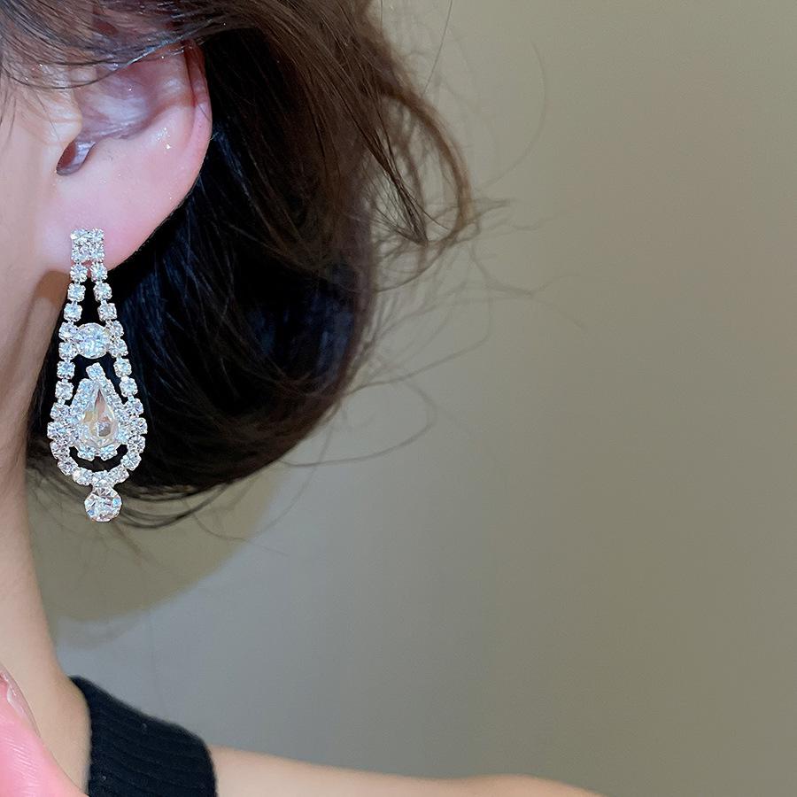 Banquet Luxury Diamond-Studded Water Drop Tassel Earrings & Clavicle Necklace for French Chic Women