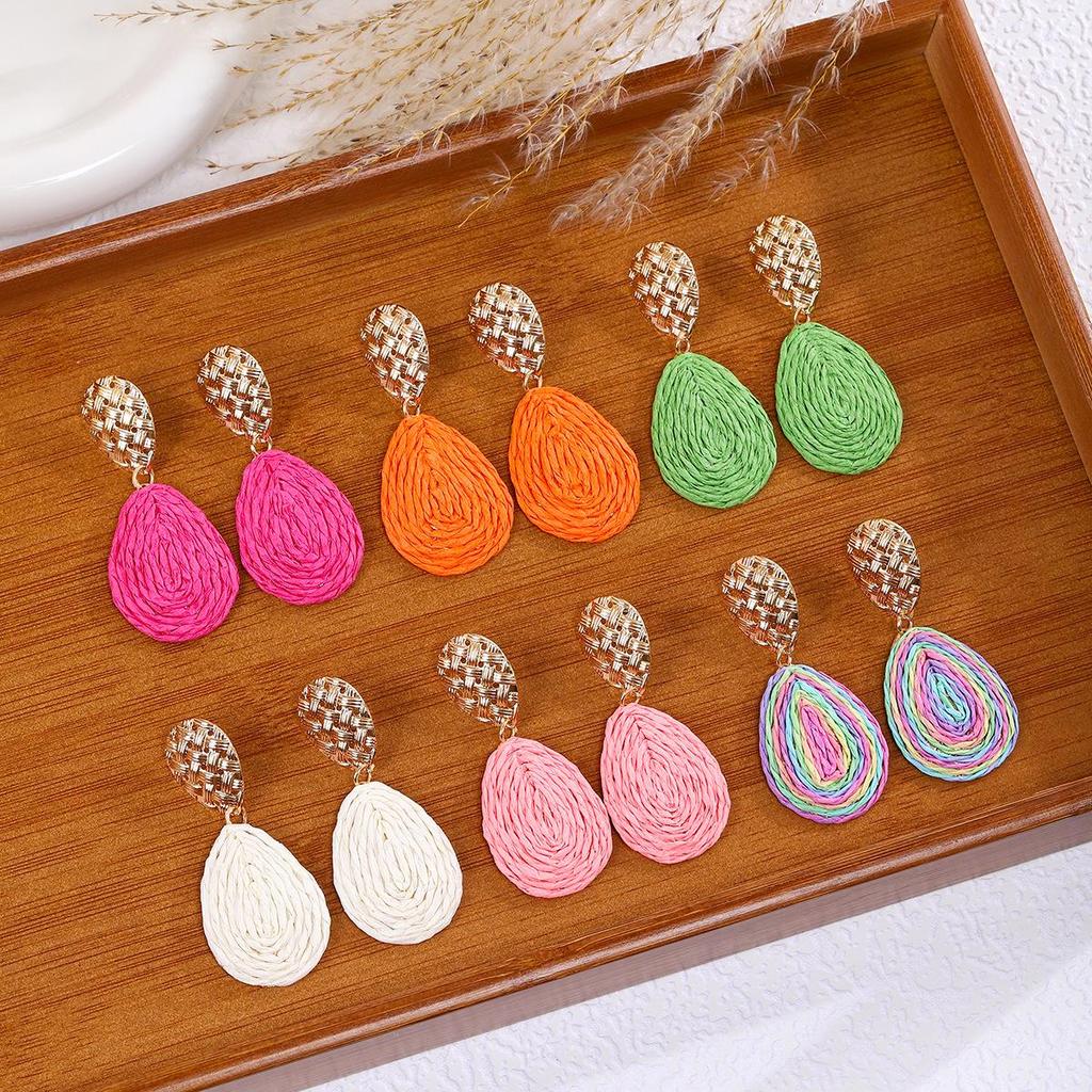 Retro bohémské oválné náušnice z rafie pro ženy