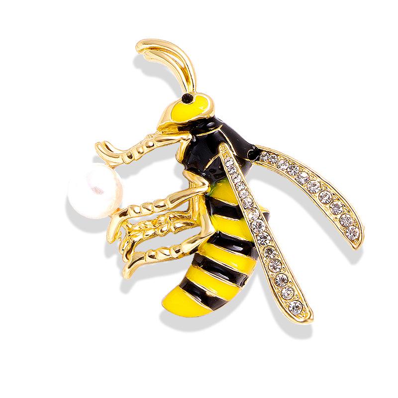 Insect Diamond Bee Brooch Rhinestone Oil Drop Clothing Accessories Brooch Pearl Pin Anti-light Button Brooch