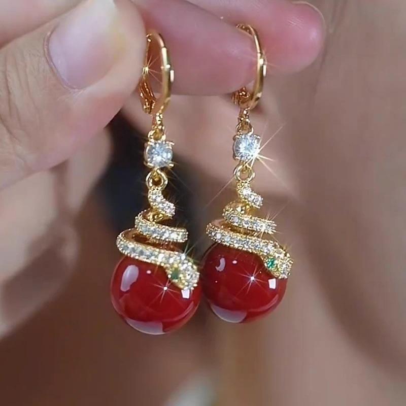 New Red Snake Ear Buckle Atmospheric Design Earrings Women's Niche Unique Trendy Earrings Wholesale