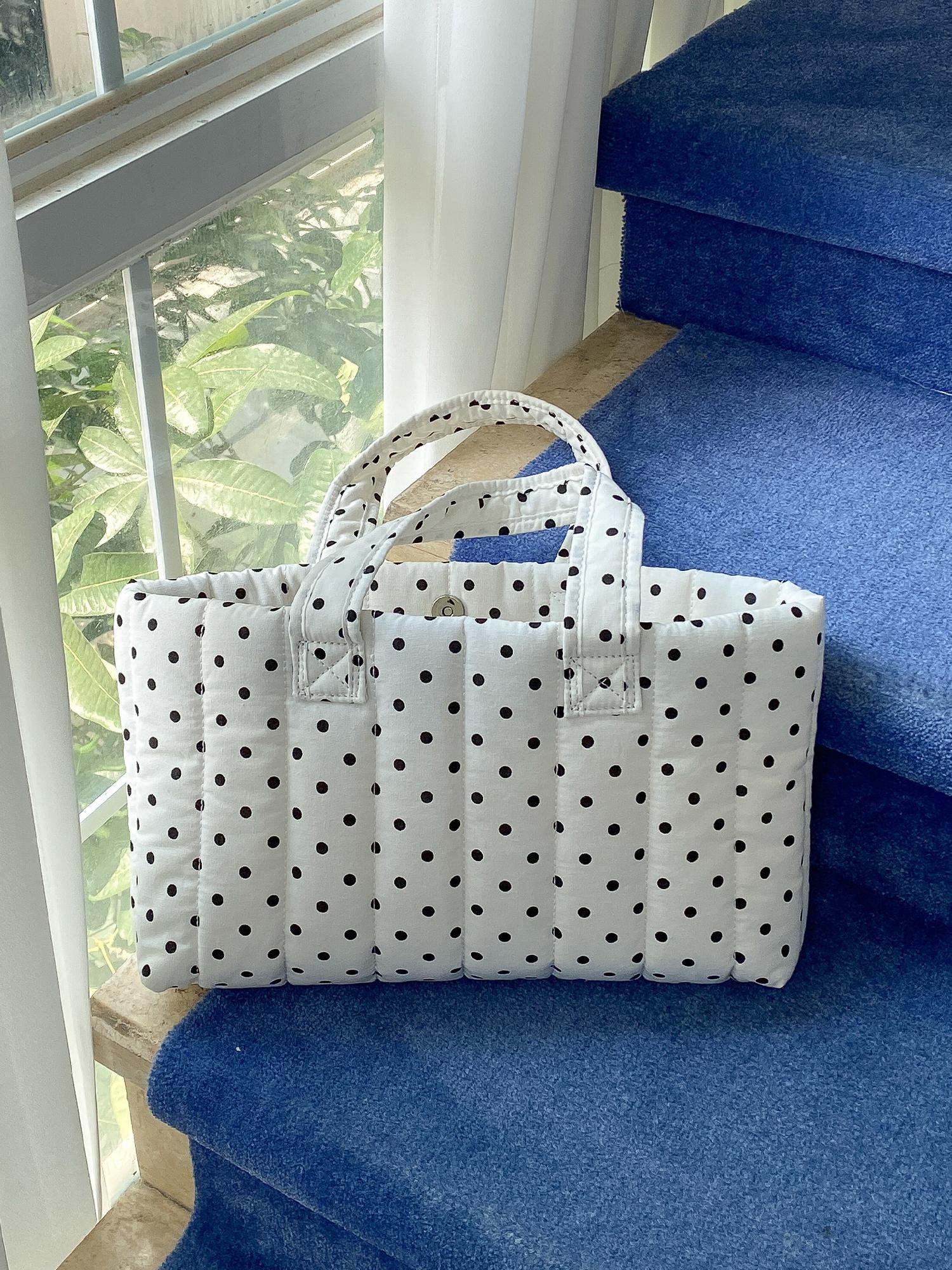 

Fashi Red Polka Dot One Shoulder Bags Female Korean Design Sense Niche Tote Bag Autumn Casual Large Capacity Casual Handbags (30cm<Max Length<50cm) белый