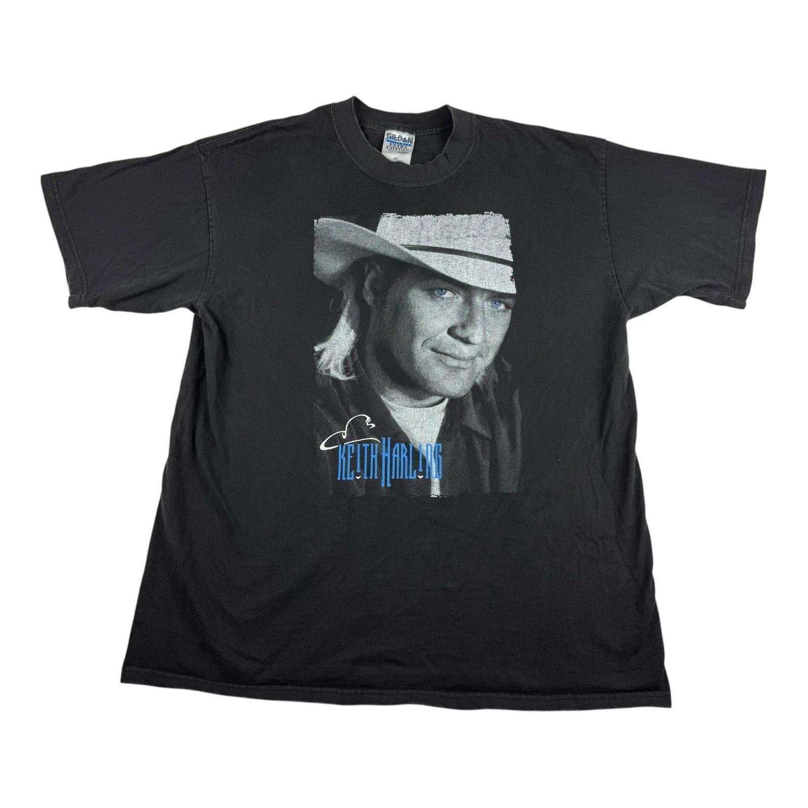 

Vintage 90’s Keith Harling T-shirt Men s Size XL Country Music Black Gildan M