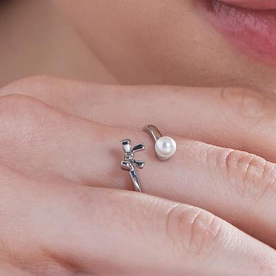 Noonoo Fingers Merry Bow Ring