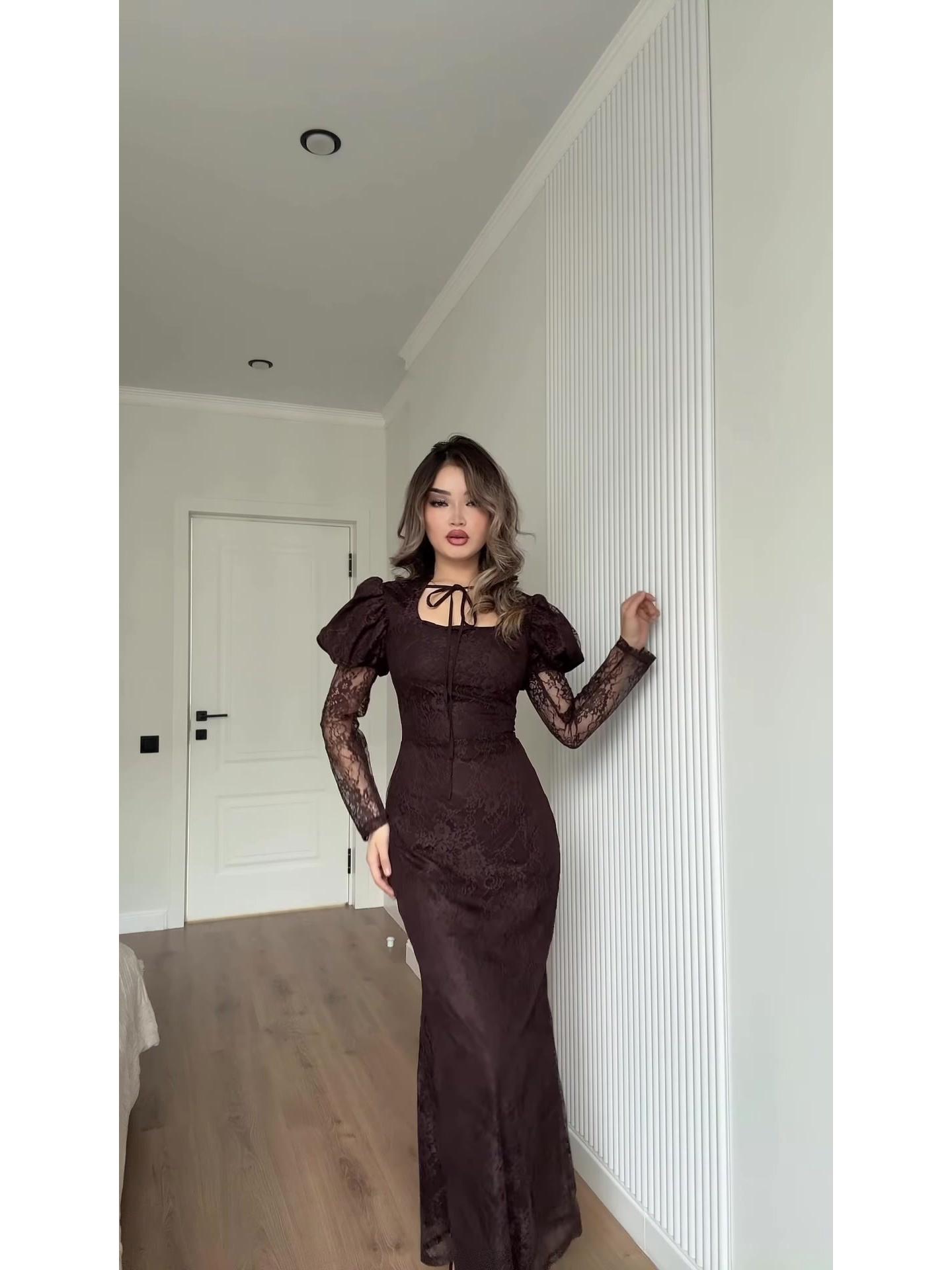 

Зимове ретро-плаття з мереживом та довгими рукавами для жінок 2025 X-Large темно-коричневого кольору