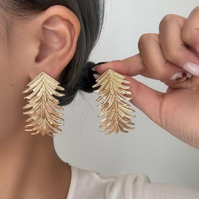 Pendientes Dorados con Hojas Retro Europeos-Americanos