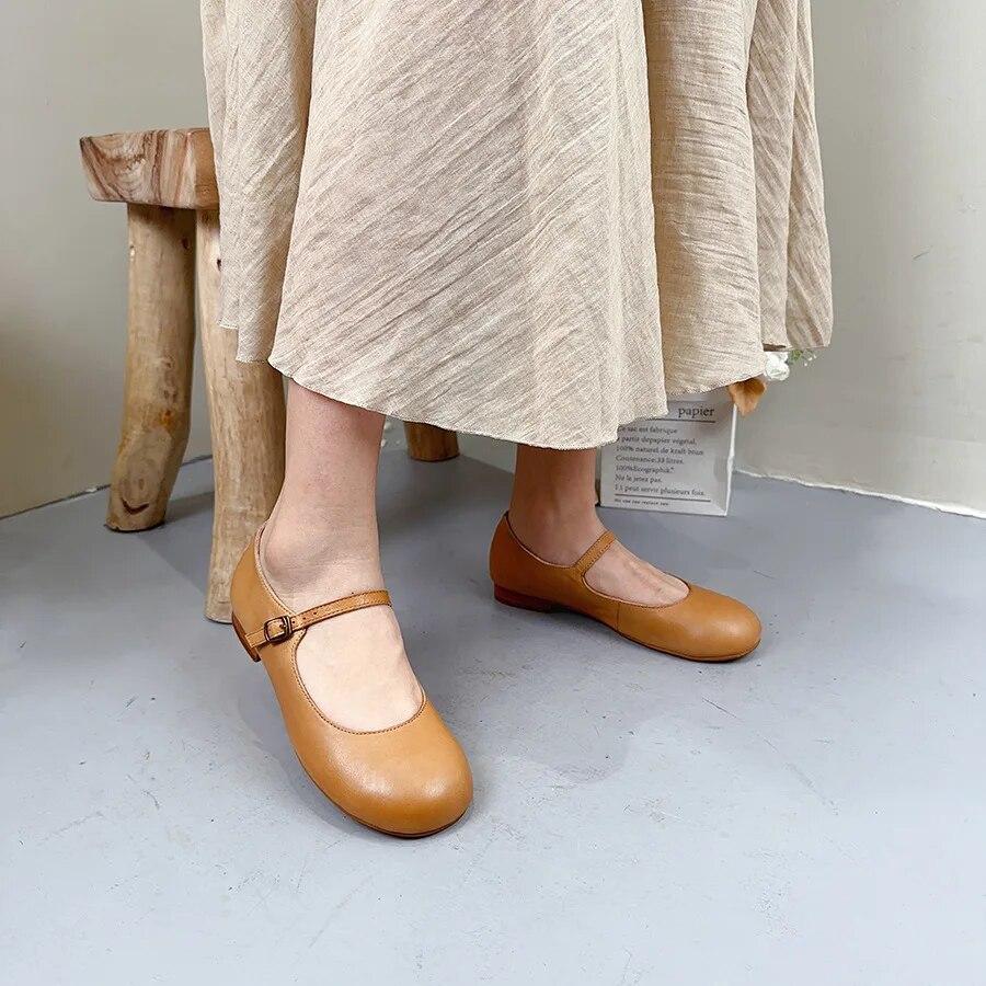 Johnature Chaussures à talons bas en cuir véritable avec boucle peu profonde, escarpins polyvalents à bout rond de couleur unie pour femmes