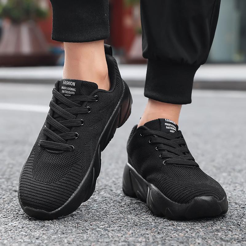 New Shoes Classic Walking Shoes Couple Sports Running Shoes Soft Sole Low Top Lightweight Mesh Shoes Casual Shoes