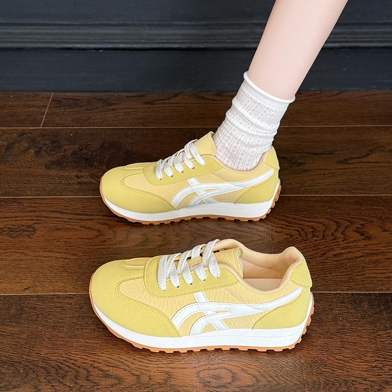 Retro Fashion Lace-up Forrest Gump Shoes 2025 Autumn New Versatile Casual Little White Shoes Women's Breathable Sports Moral Training Shoes