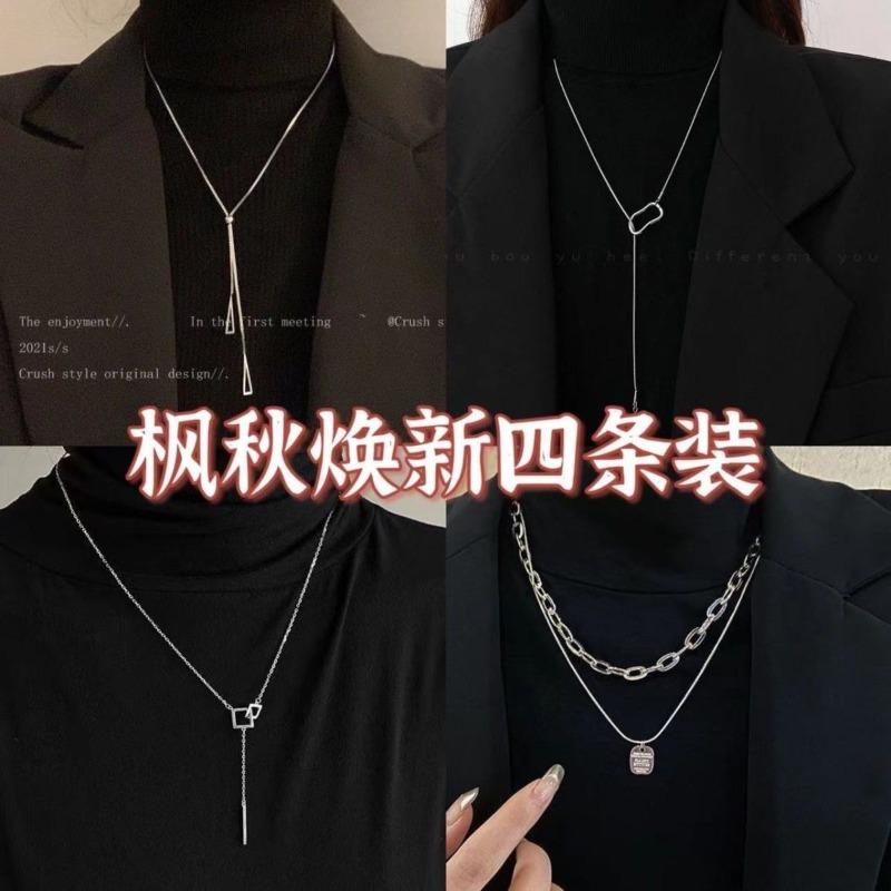 Autumn and winter four sweater chains women's new suit geometric necklace trendy niche high-end design fashion accessories