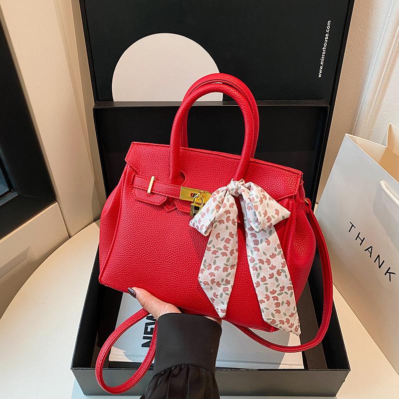 Litchi Grain Large Capacity Light Luxury High Quality Soft Durable Fashion Exquisite Lightweight Commuter Outdoor Beach Crossbody Bag Shoulder Bag