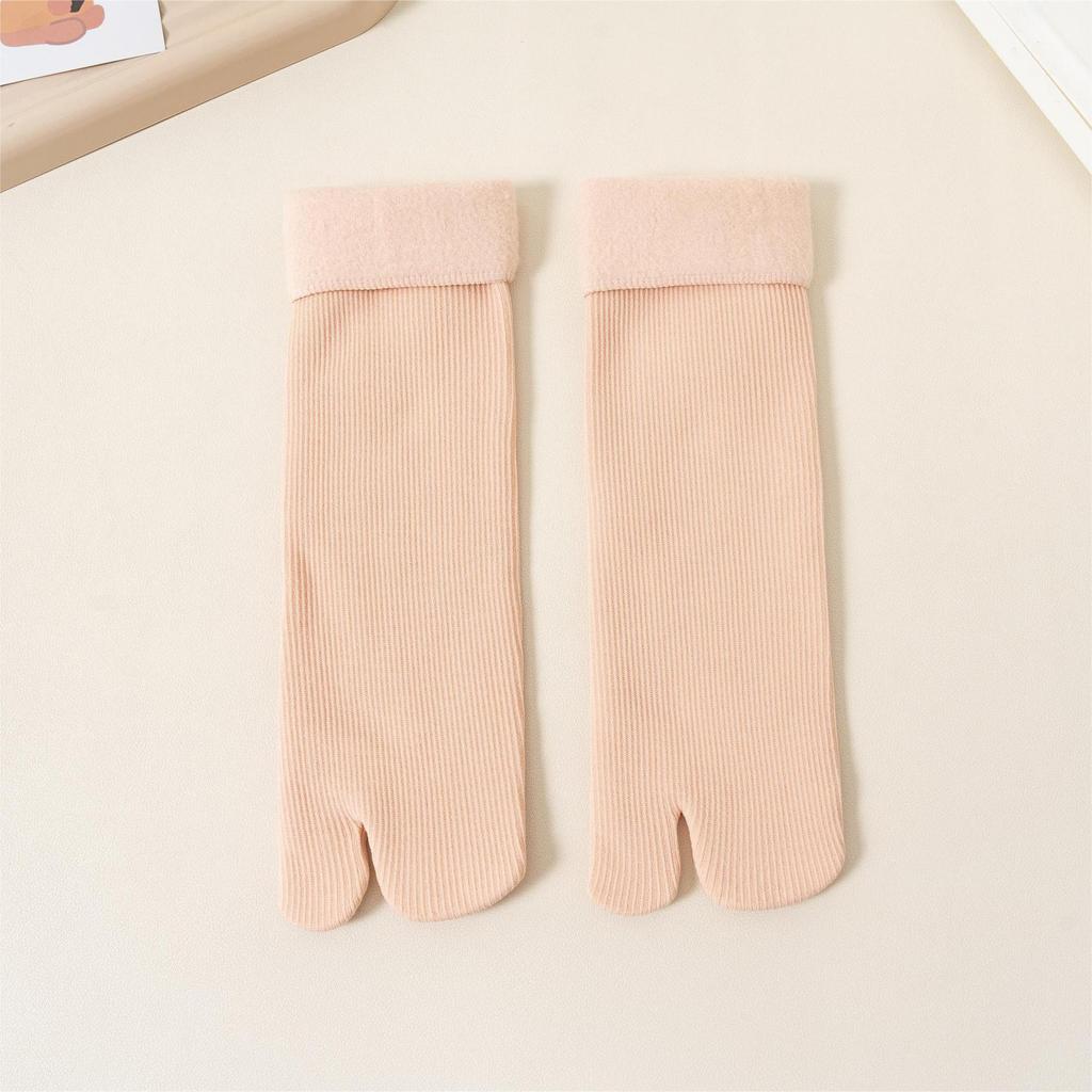 Candy Color Soft Smooth Thickened Plush 2 Toes Socks For Women Middle Tube Snow Socks Autumn Winter Female Split Toe Socks Warm