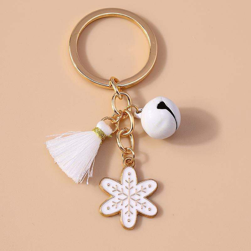 Pretty Christmas Santa Claus Snowflake Keychain Women Girls Tassels Key Ring Pendant for Handbag Decor DIY Key Chain Gift
