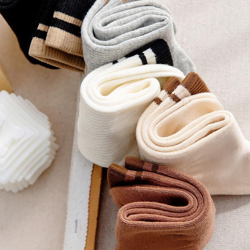 5 Paar Mid-Calf-Socken für Damen Im Herbst und Winter, Sport und Fitness, Schweißabsorbierende Streifen, und Winter High-Calf-Socken sind im Trend