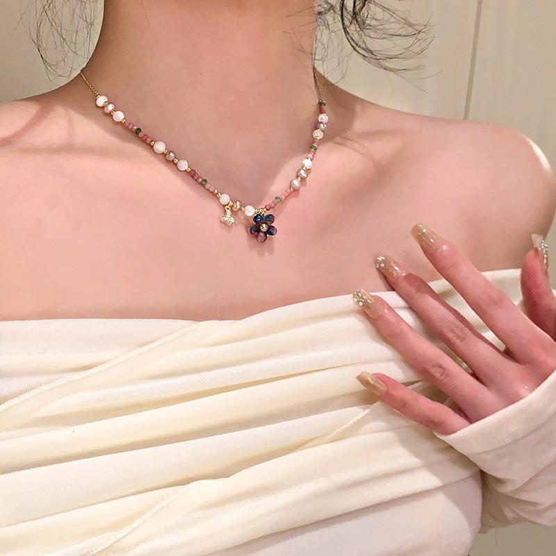 Spring and Summer Bead Red Stone Flower Necklace Fashionable Light Luxury Versatile Collarbone Chain Small Fresh and Sweet Necklace Women