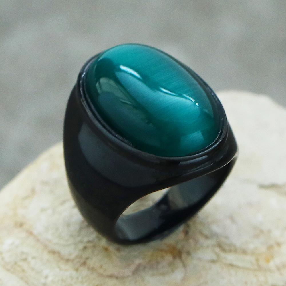 2025 Neuer Herrenring aus Edelstahl mit farbigem ovalem Edelstein Gothic Biker Hipster Schmuck für Männer Mann Geschenkidee