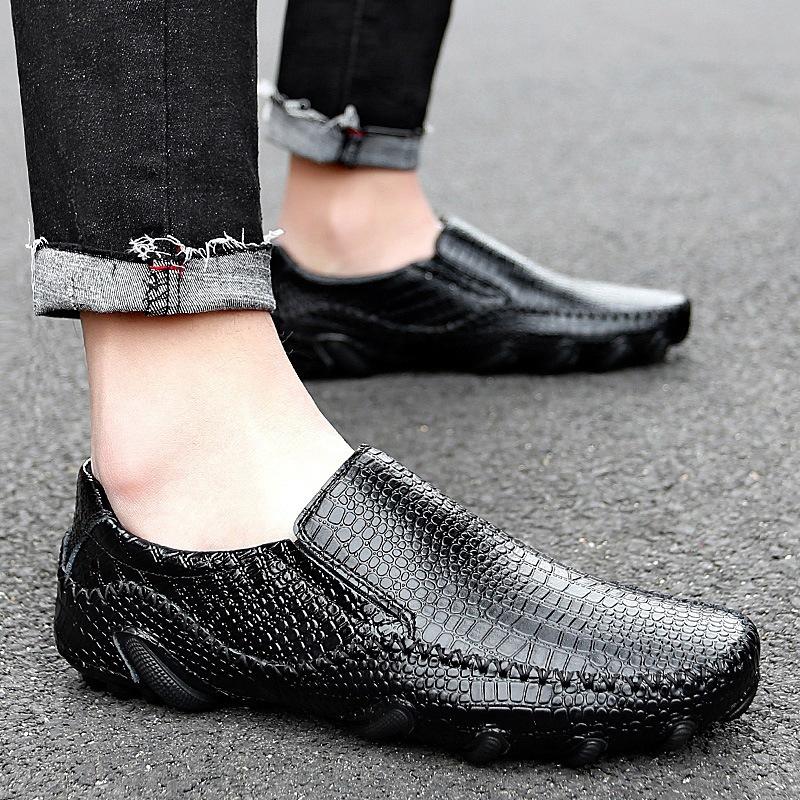Herrenschuhe in Übergröße Sommer Vielseitige Doudou-Schuhe Krokodilmuster Business-Lederschuhe Bequeme Slipper