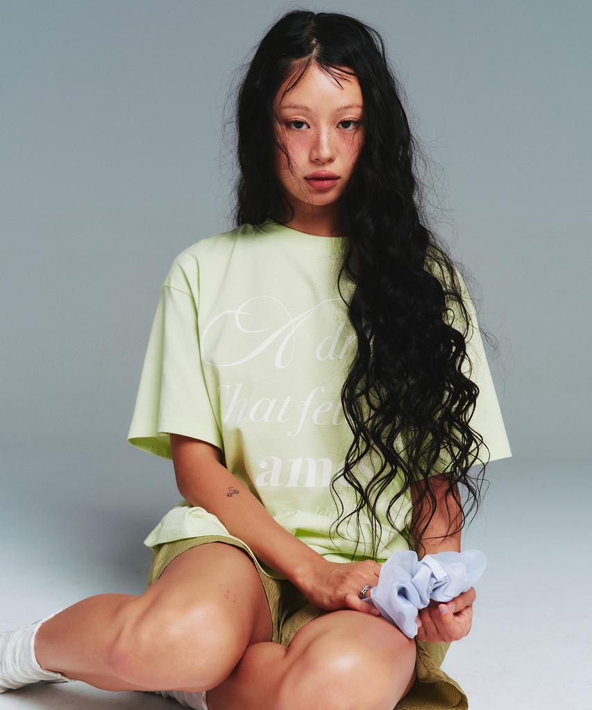 AMES-WORLDWIDE Classic Grace Typo Tee Green