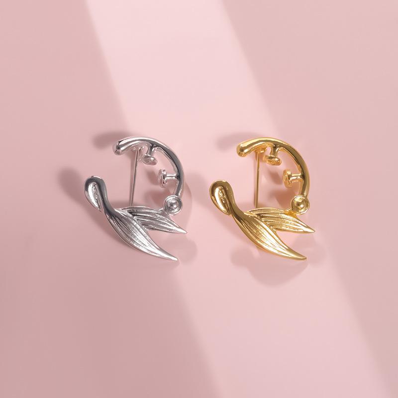 Anime Japanese Modern Inspired Mermaid Tail Brooch Highquality Metal Pin Perfect For Occasion Any