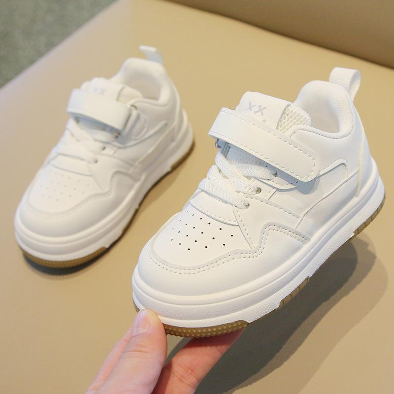Children's Little White Shoes Spring and Autumn Girls' Sports Shoes Anti Slip Lightweight Boys' Board Shoes Soft Soled Baby Casual Shoes