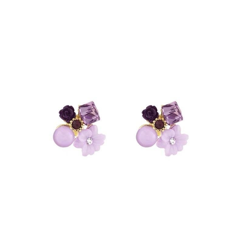 Elegant Purple Crystal Flower Earrings - Unique and Chic Design
