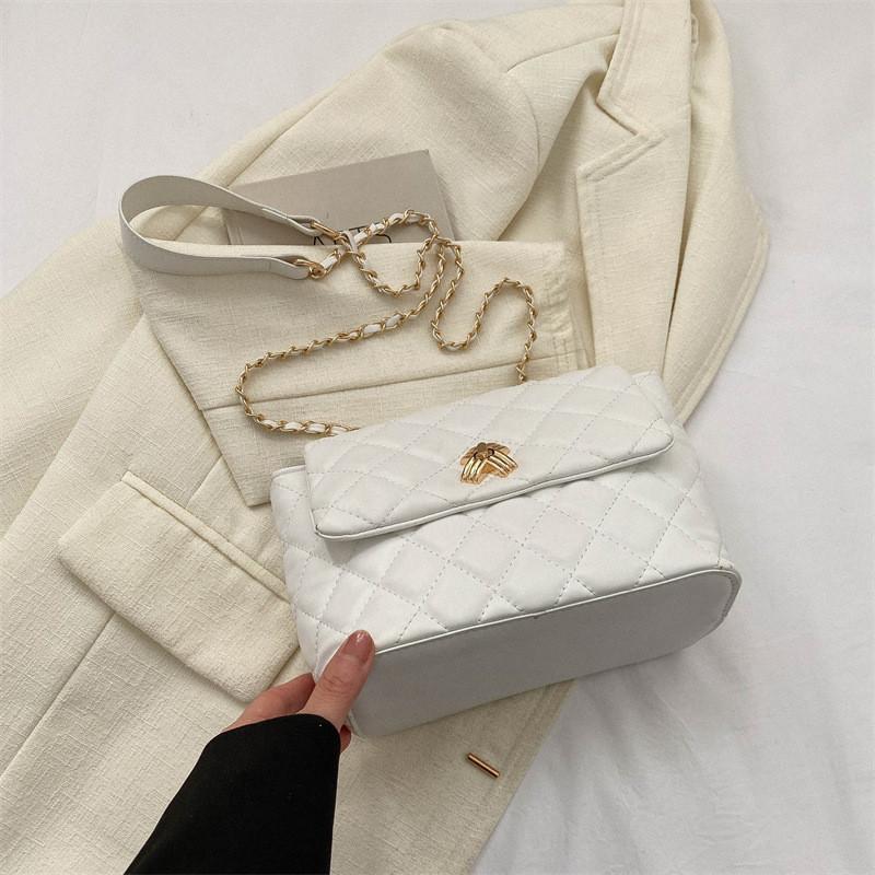 Stylish Pu Leather Ladies Shoulder Bag Summer 2023 Trendy Crossbody Chain Bag