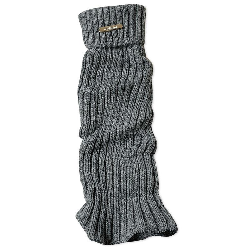 

A Pile of Socks for Women, Thick and Warm for Autumn and Winter, Long Sleeves for Slimming, Paired with Small Leather Shoes and Leg Covers for Winter 1 pair