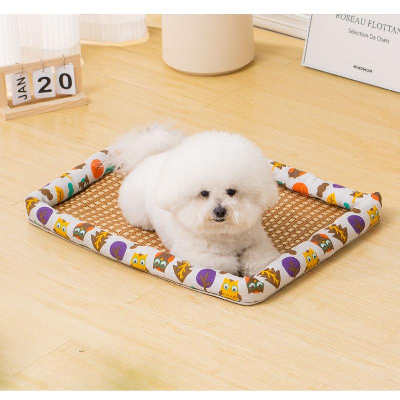 Free Pillow Pet Bed Cat Cool Summer Bed Waterproof Dog Sleeping Bed Ice Pet Mat Washable Bed For Dog